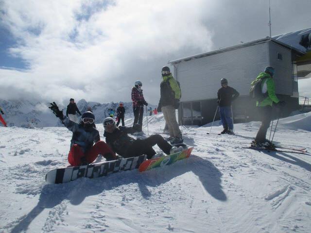 Snowboardgruppe-Jerzens.jpeg